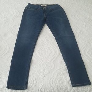 Blue Levi's Jean's